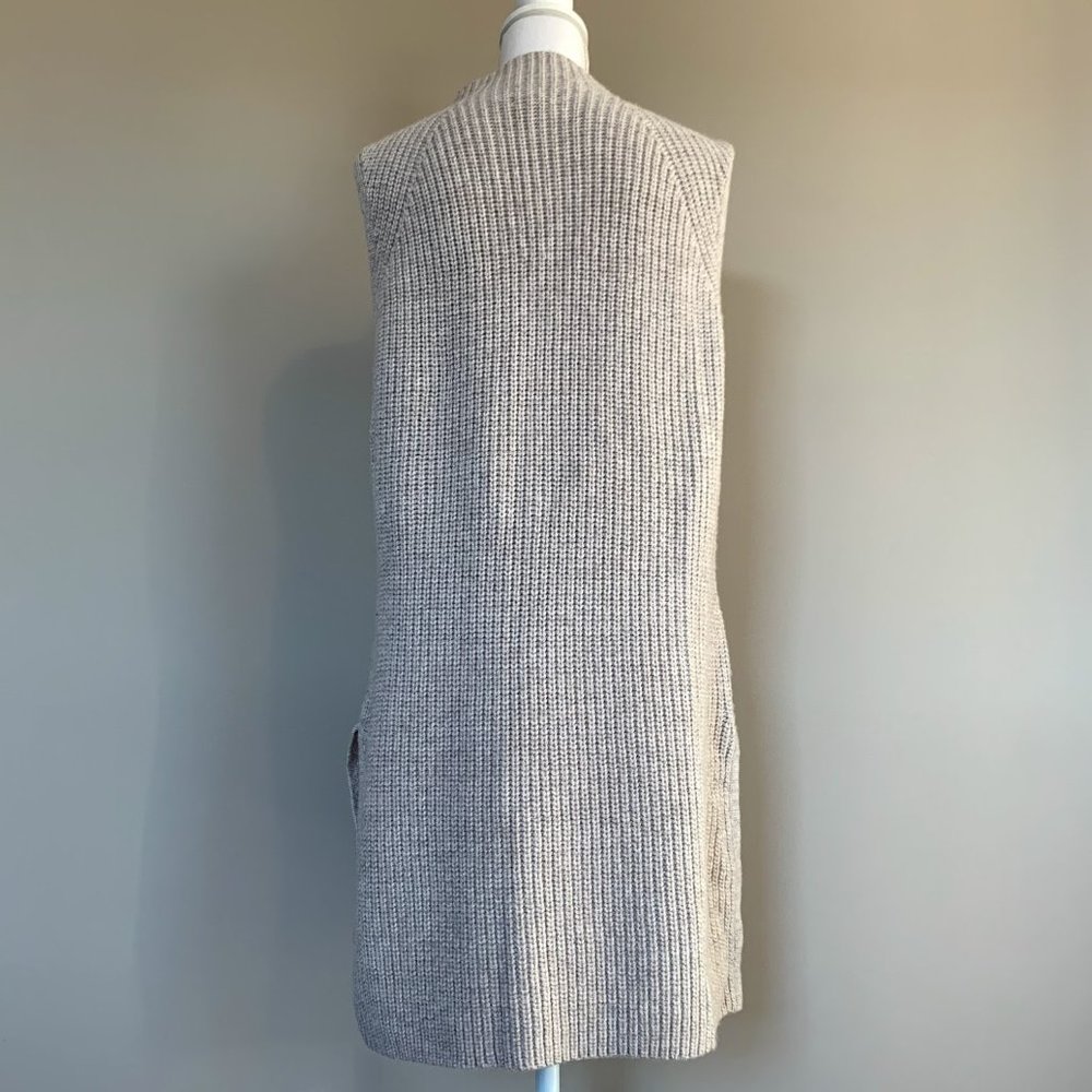 Toad & Co Makenna Sweater Vest in Oatmeal - Picture 7 of 8